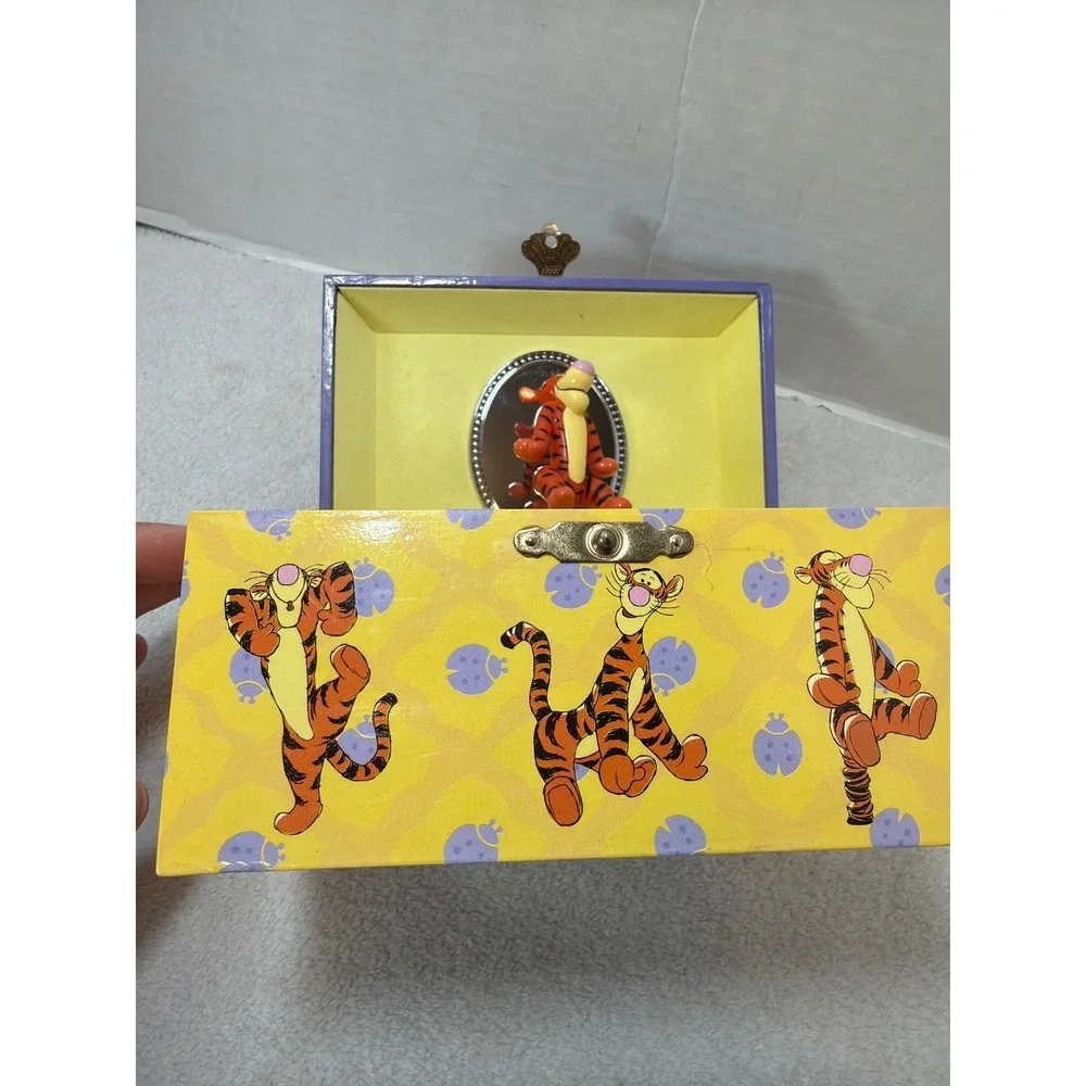 VTG 90s Disney Tigger Musical Jewelry Trinket Box Winnie the Pooh No Music